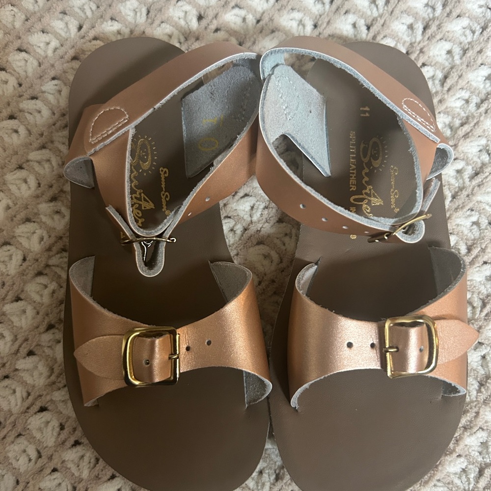 Salt Water Sandal Sun San Surfer